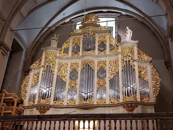 Beeldhouwwerk voor orgel Wondelgem